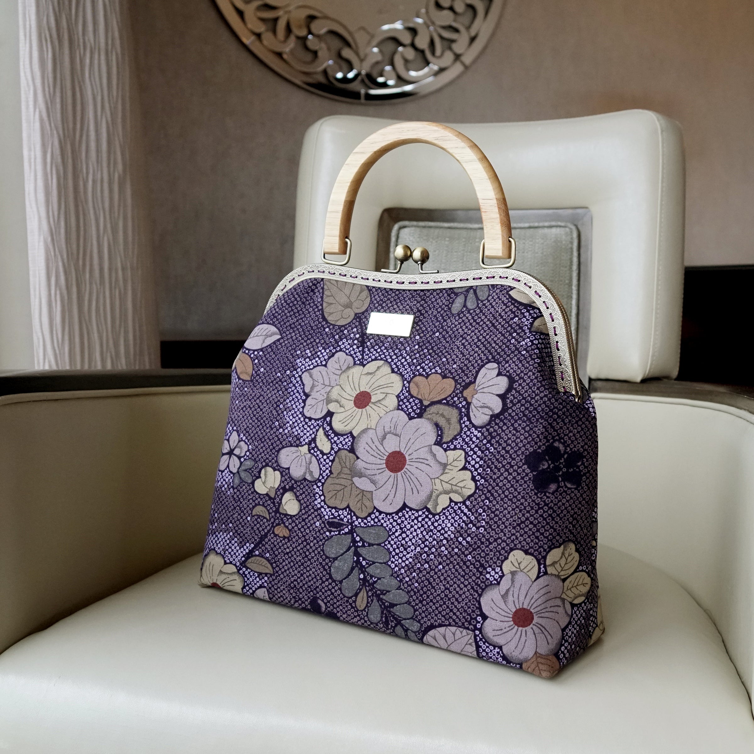 Clasp Handbag - Hitomi(BL)