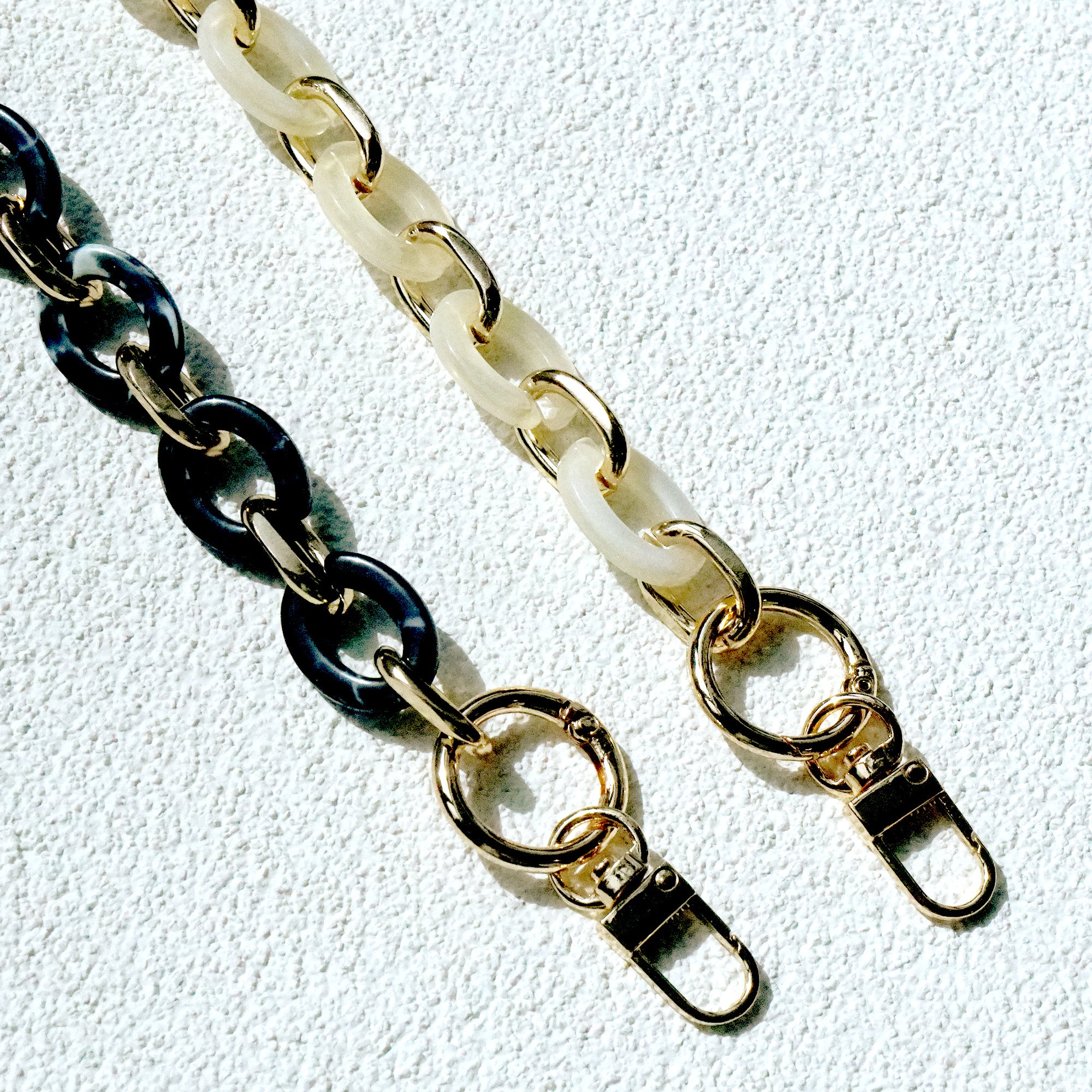 Chain for store a bag